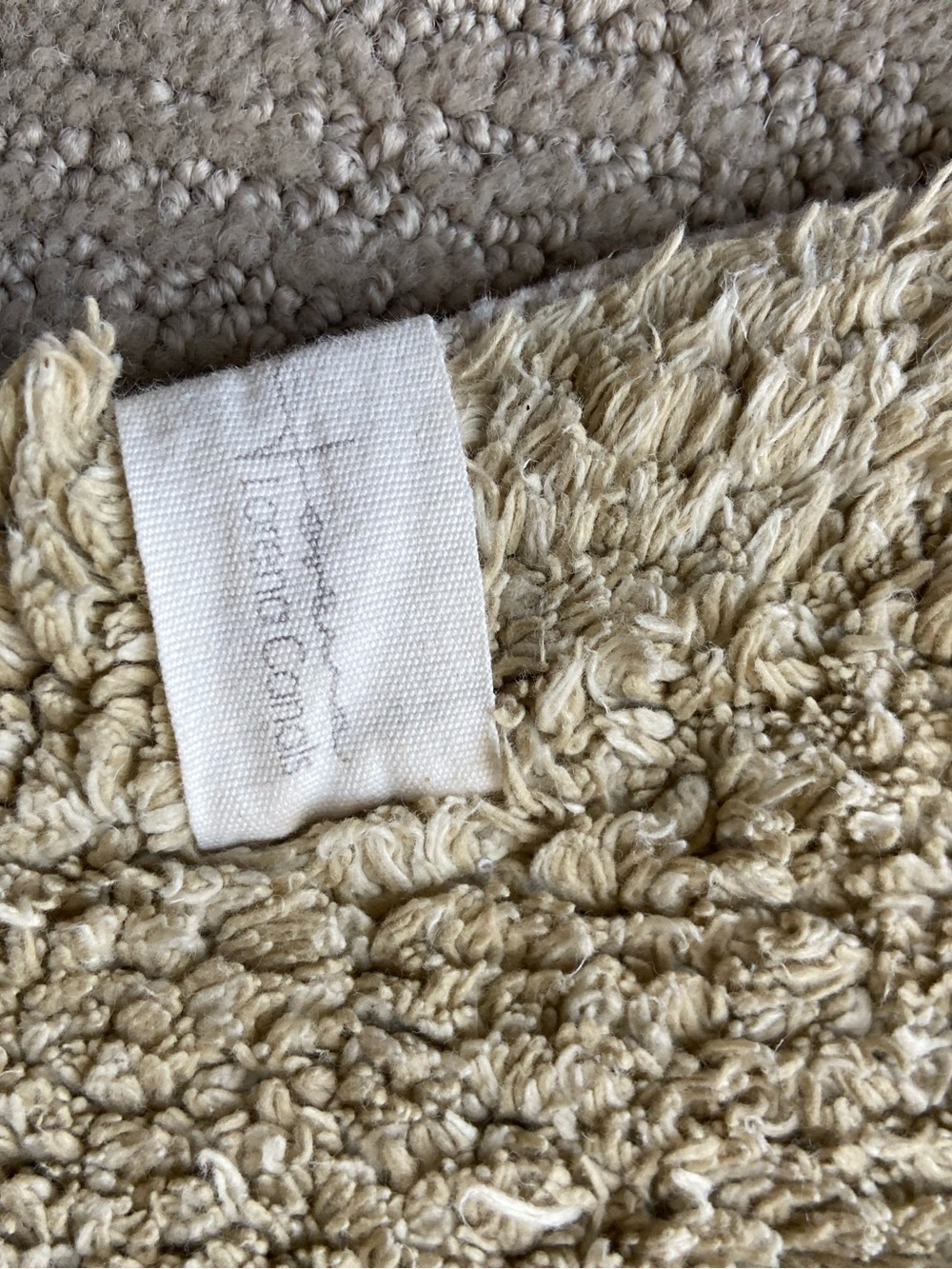 Washable Rug Mini Monstera Leaf Rug - Picture 4 of 6